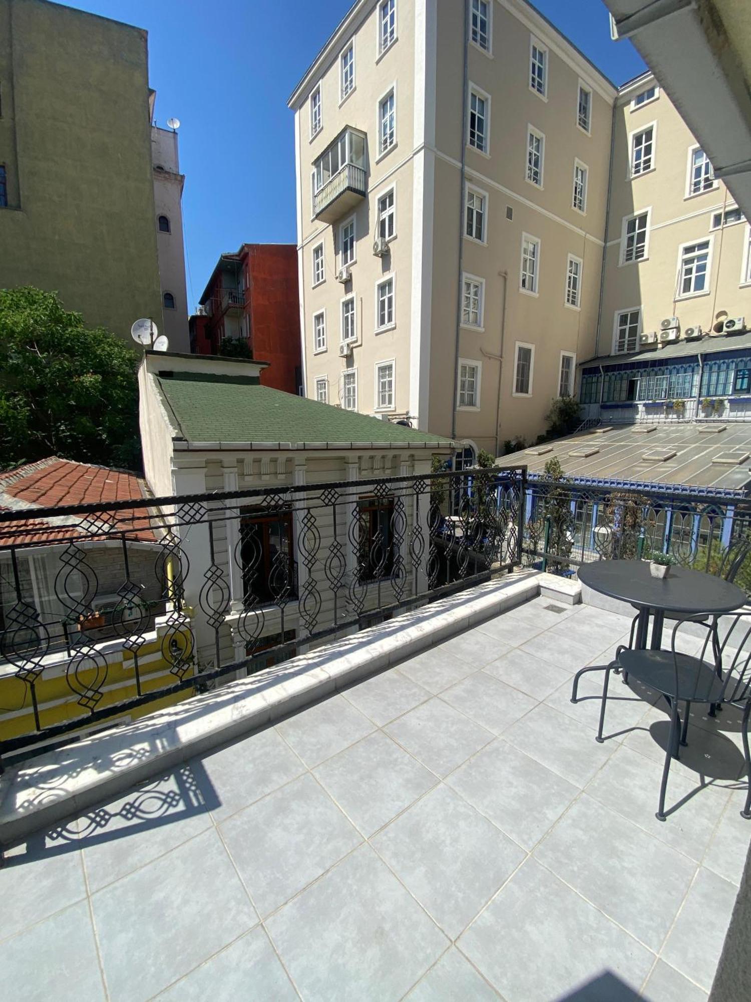 Sapphire Suites Taksim Estambul Exterior foto