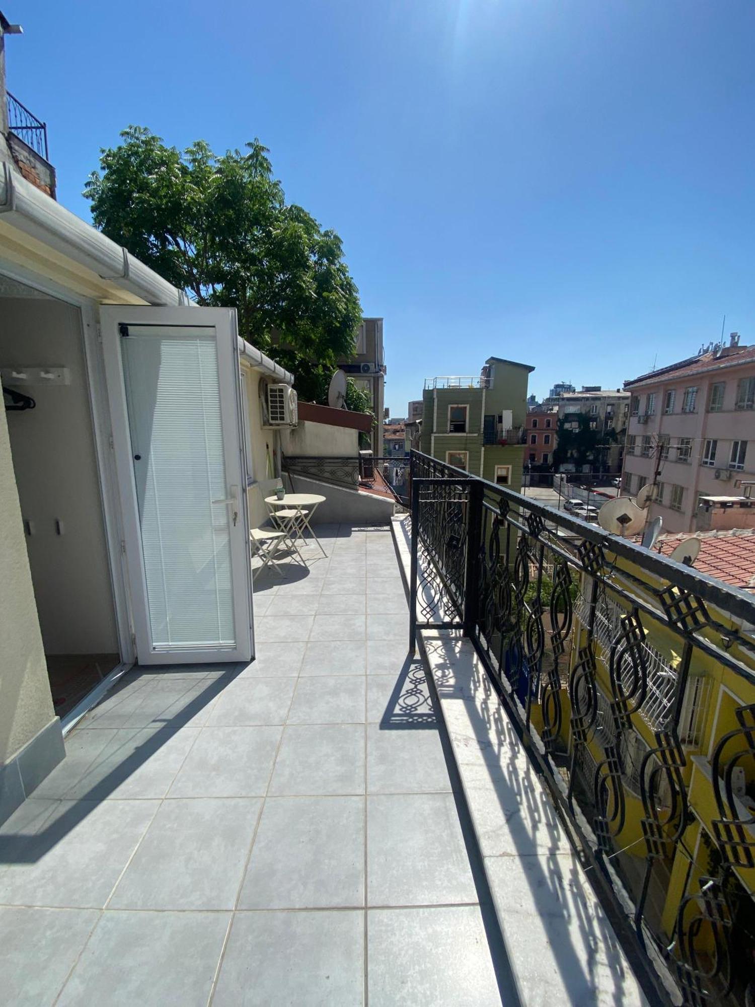 Sapphire Suites Taksim Estambul Exterior foto